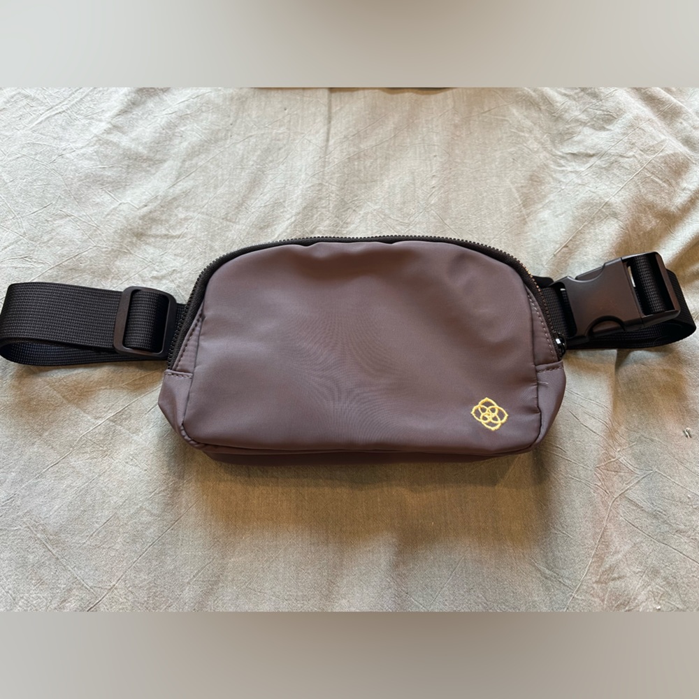 Limited Release Kendra Scott Branded Belt Bag BRAND NEW
